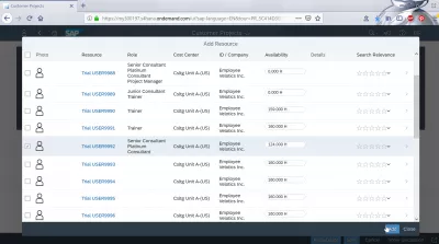 Como planejar um projeto de cliente no SAP Cloud? : Designação de pacote de trabalho a um recurso